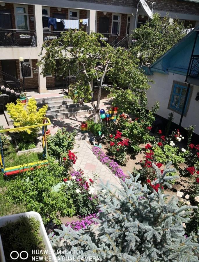 Гостевой Дом Асель Cholpon-Ata Ngoại thất bức ảnh